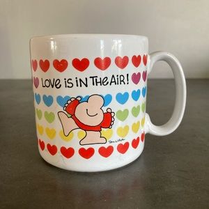 1984 Ziggy Love Is In The Air! Coffee Mug Cup- Tom Wilson Rainbow Hearts